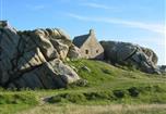 Village de Ménéham près du Camping Plage de Ménéham, camping bord de mer, location emplacement tente, caravane et camping-car, location toile meublée, aire de camping-car, location de mobil home, à Kerlouan dans le Finistère - Bretagne